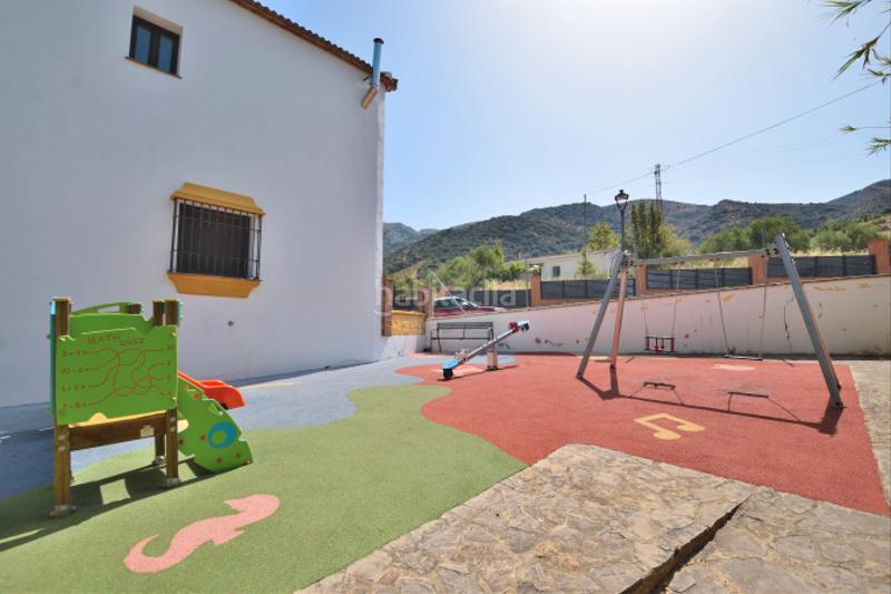 Foto a75d67c1-2074-4dd9-a6b9-683834fbb235. Semi detached house with parking pool in Jimera de Líbar