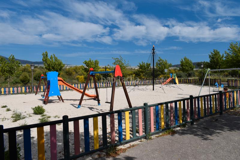 Foto 08c7f1d3-4b26-4f6a-9bb2-2565d6cdf48c. Casa adosada  en arenal con sótano y barbacoa en Ronda