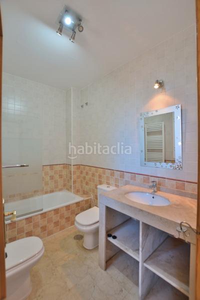 Foto 2c787aa8-380e-4555-9545-8e17c6b355e6. Casa adosada  en arenal con sótano y barbacoa en Ronda