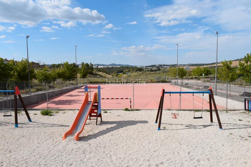 Foto bc4009b3-811f-4089-827c-3686111cd5d7. Casa adosada  en arenal con sótano y barbacoa en Ronda