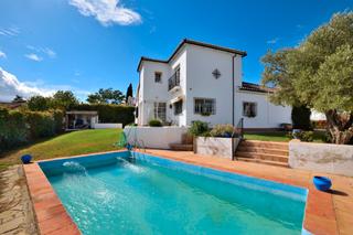 Xalet en San Francisco. Exclusivo chalet con vistas en el barrio san francisco