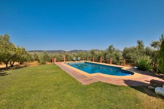 Masia en Arriate. descubre la vida en el campo con esta espectacular finca rstic