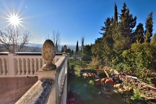 Xalet a Centro. ¡descubre el refugio perfecto en el campo, con preciosas vistas