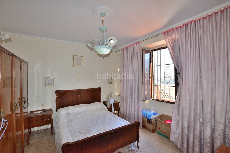 Foto eeff7e26-316b-496e-81c5-c83603b8a7a6. Casa adossada amb aparcament a Gastor (El)