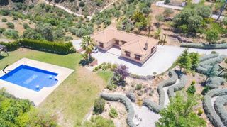 Country house in La Ciudad. Finca rústica en venta en la planilla
