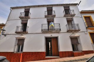 Maison jumelée à Calle conde de las infantas 26. Chalet adosado en venta en calle conde de las infantas, 26