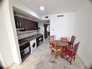 Flat  Calle cruz verde 42. Fabuloso piso en pleno centro de ronda ¡oportunidad perfecta!