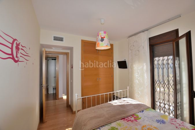 Foto 0d2fb4d2-ffd3-4526-bb03-56c15d182e5b. Casa adossada a calle el peñoncillo 9d a Montejaque