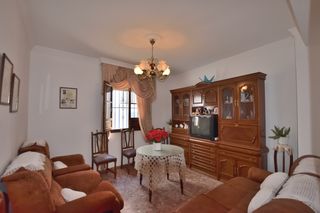 Semi detached house  Calle cruz. ¡tu oportunidad en olvera!