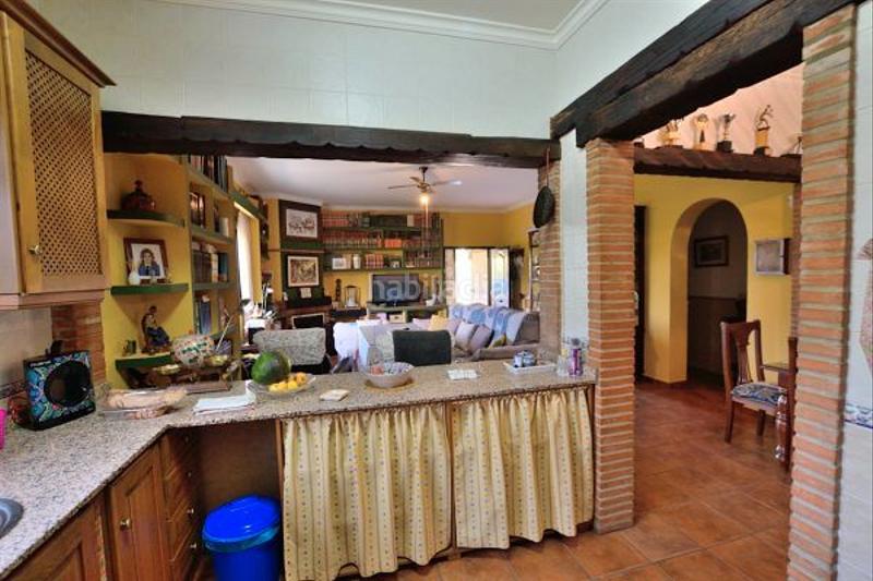 Foto 9ec95552-a57f-4c7b-b158-b1fae85bc341. Casale con parcheggio piscina in Arriate