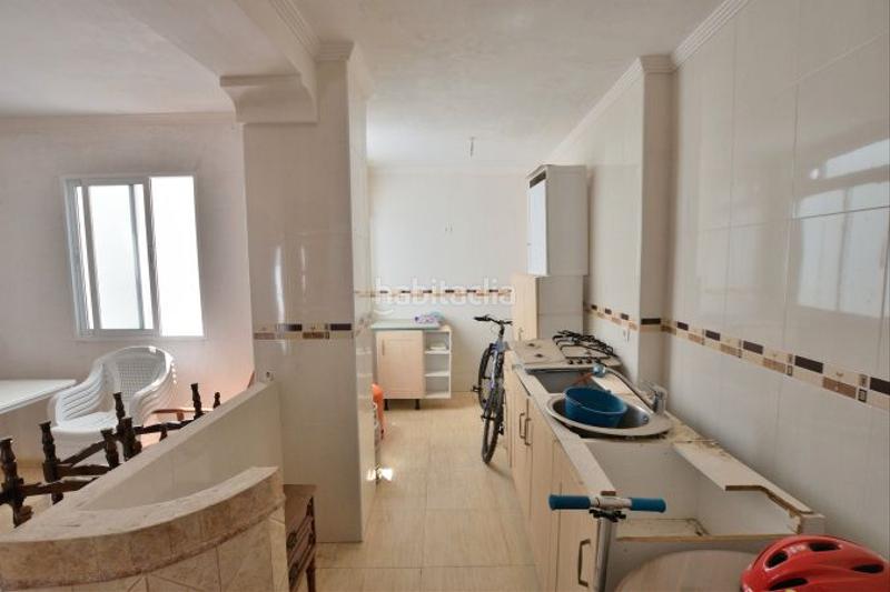 Foto c228b01a-d976-4ded-8f0c-5c5d7da59010. Reihenhaus in Olvera