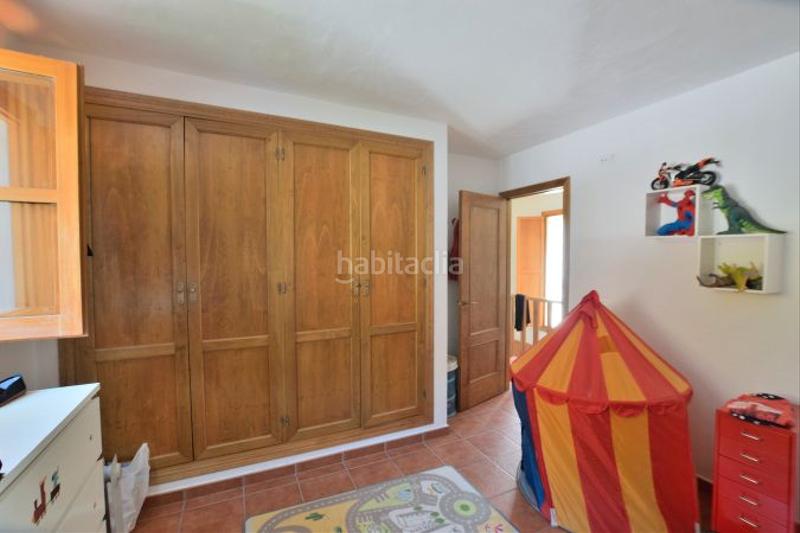 Foto 56ebad60-65ed-4328-ade9-f570609aa72a. Masia amb aparcament a Arriate