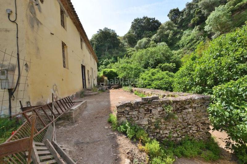 Foto 5cea1af7-69df-48ff-aeb0-14038291b716. Masia amb aparcament a Arriate