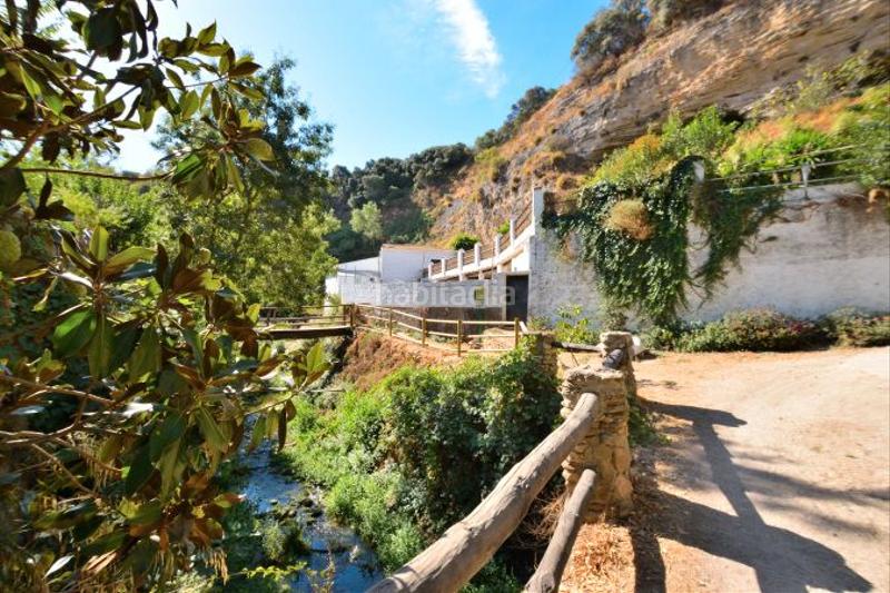 Foto 6e6de080-81a0-47a5-96cb-7b04552ccbb8. Masia amb aparcament a Arriate