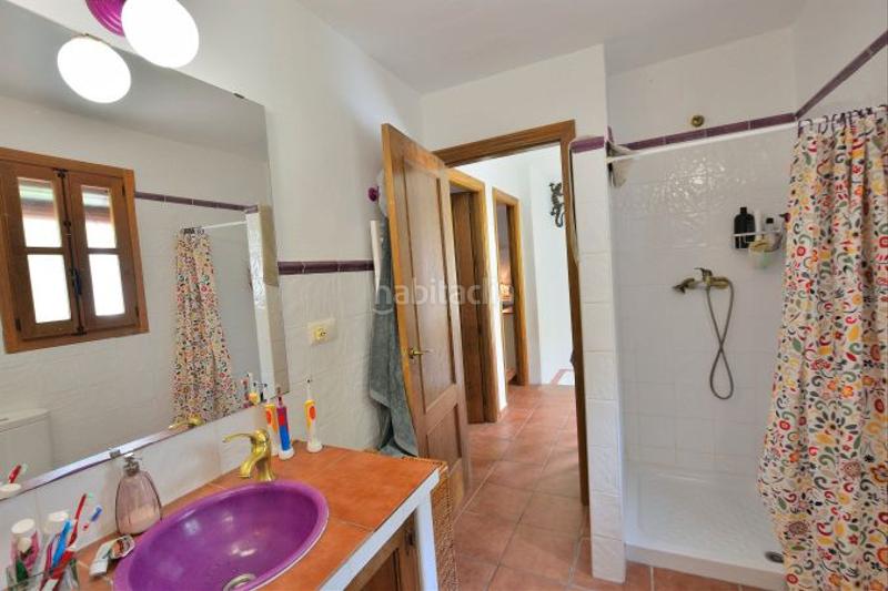 Foto a7da2685-e912-4916-9333-f9df42be4056. Masia amb aparcament a Arriate