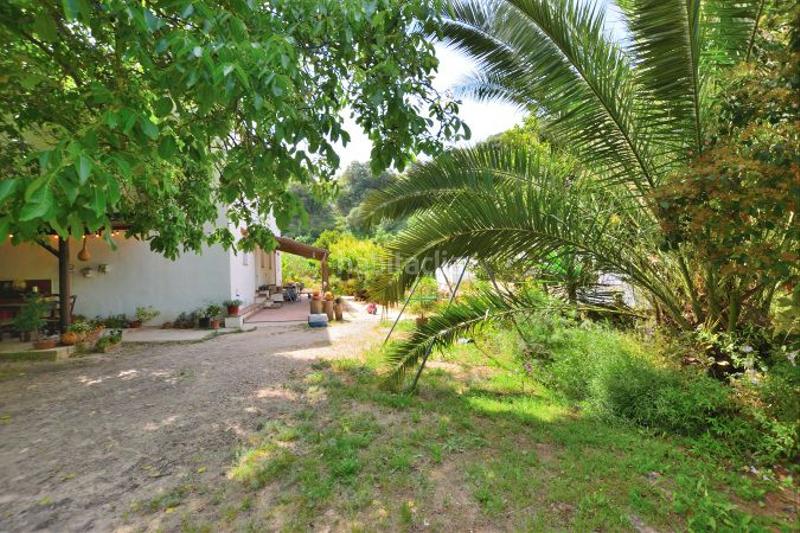 Foto ad0b1eb6-0500-4d26-ab1d-5fb0c1ceac7c. Masia amb aparcament a Arriate