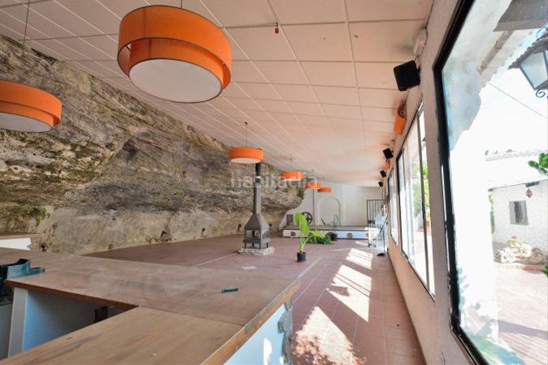 Foto fc07c507-9917-466a-8fe3-8c56df5e0a7a. Masia amb aparcament a Arriate