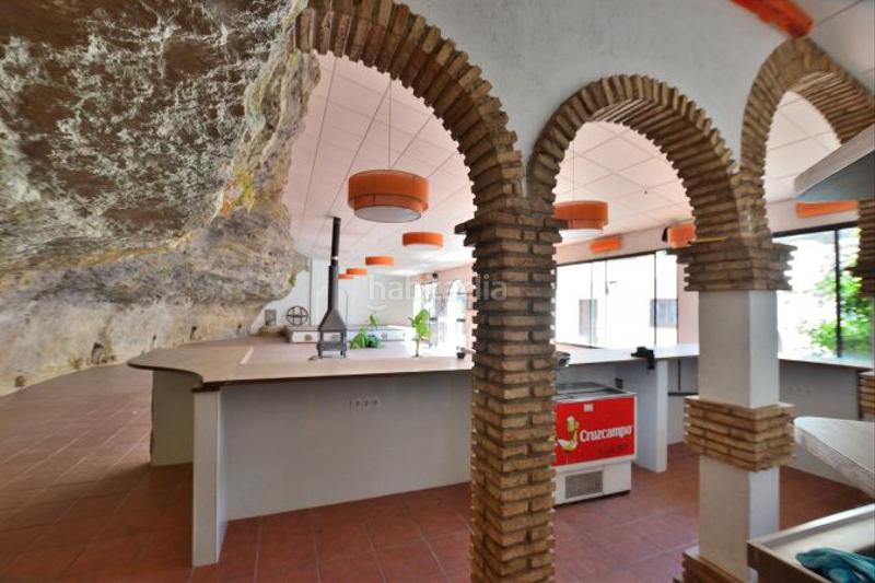 Foto fe68f52b-ec7d-46aa-96db-09d4e0a5a0a8. Masia amb aparcament a Arriate