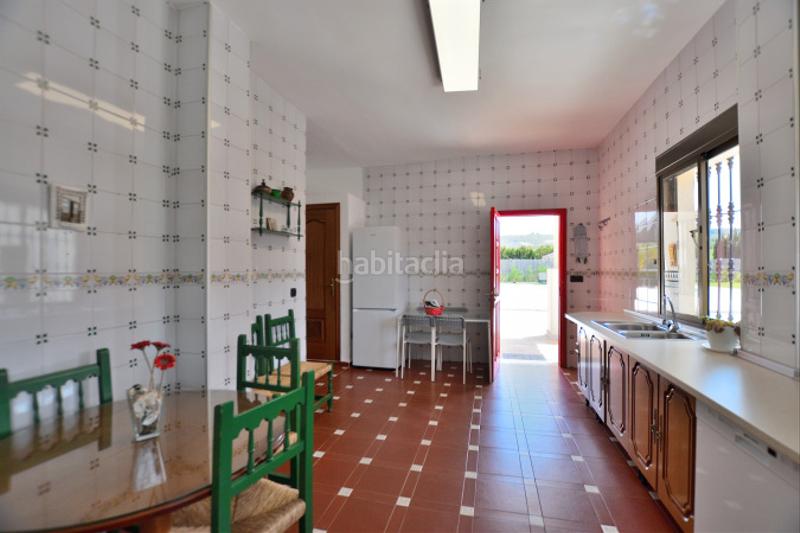 Foto 136b058c-cc4e-4f21-a82d-b0d8cd43a7e1. Country house with fireplace parking pool in Partidas Norte Ronda