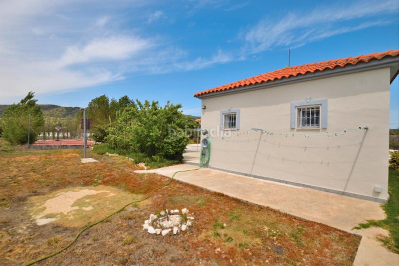 Foto bde0111f-77d5-4fc8-ba5c-44890fbaa64a. Country house with fireplace parking pool in Partidas Norte Ronda
