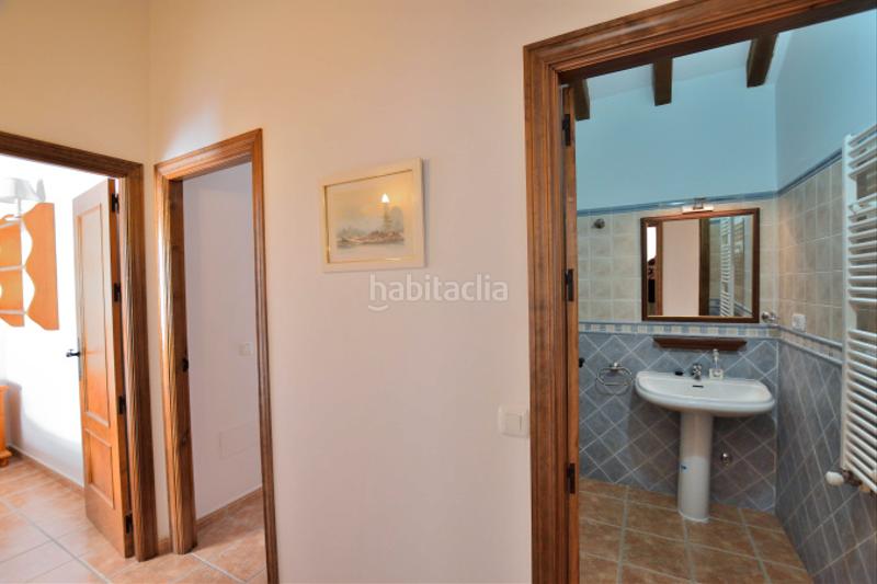 Foto 281590f7-5c28-4a86-85ca-217976504515. Casa adossada amb calefacció aparcament a Montejaque