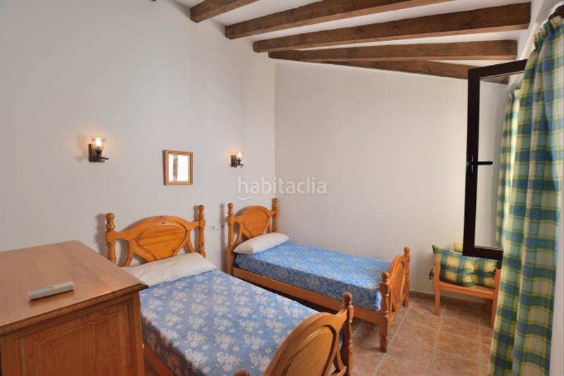 Foto 38c74302-1a13-4a56-bc6f-454db8e40170. Casa adossada amb calefacció aparcament a Montejaque