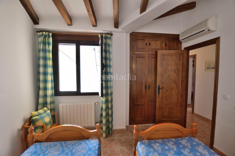 Foto bb00892c-0ed1-4a82-a770-e822079ca0d4. Casa adossada amb calefacció aparcament a Montejaque
