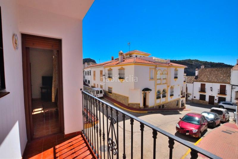 Foto c012f316-6de7-4f89-a820-ae230e8293eb. Casa adossada amb calefacció aparcament a Montejaque