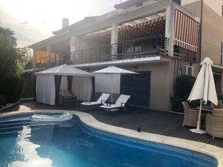 Casa pareada en Guardia de Jaén (La). Magnifica casa para entrar a vivir.
