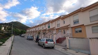 Terreny residencial a Villares (Los). 7parcelas urbanas en los villares de jaen muy baratas