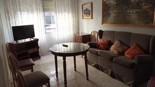 Pis  Calle federico de mendizábal. Piso en el centro de jaen para reformar