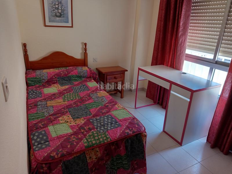 Foto 3b5dcb39-ff25-4052-9b95-294fb2cdb870. Piso vivienda con dos dormitorios, proxima al centro en Jaén