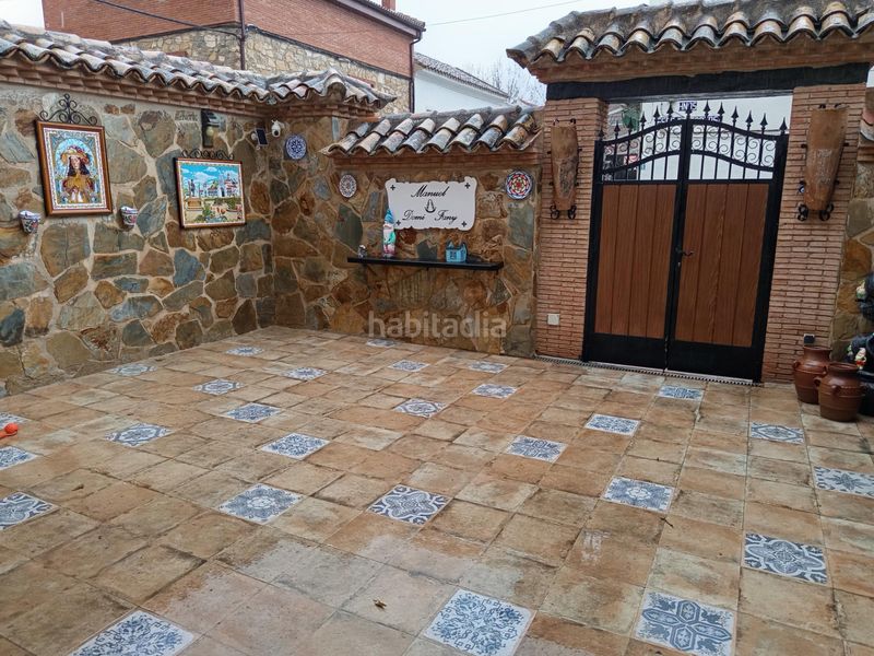 Foto 5f8bb2d9-1fd9-4c0e-a8e4-a1c19c019d1e. Casa amb calefacció a Peñamefecit - Avda Barcelona Jaén