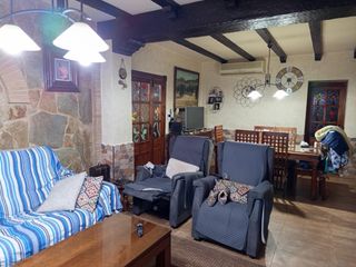 Casa en Peñamefecit - Avda Barcelona. Encantadora casa en el centro de jaén