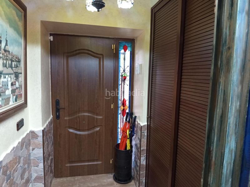Foto f3ca9d13-f304-4b08-832b-02f2fefabdf9. Casa amb calefacció a Peñamefecit - Avda Barcelona Jaén