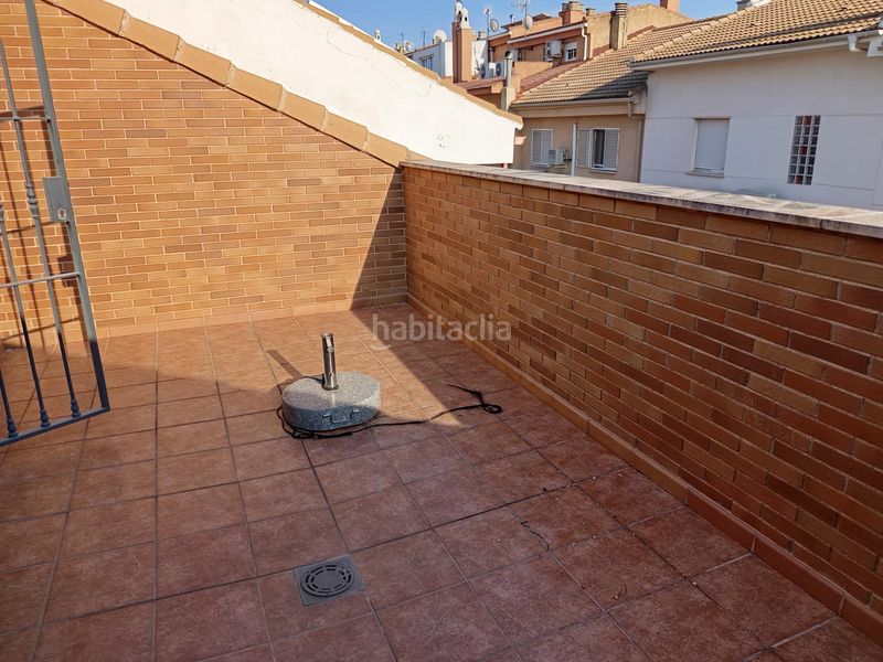 Foto a7a6d834-ba73-4085-8992-cec2d1f36f00. Casa amb calefacció a Renfe - Bulevar 1ª y 2ª Fase Jaén