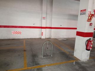 Rent Car parking in Renfe - Bulevar 1ª y 2ª Fase. Garaje en alquiler en bulevar