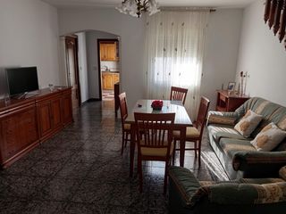 Casa a Guardia de Jaén (La). Encantadora casa junto al castillo de la guardia de jaén