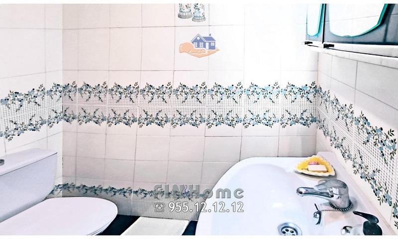 Foto 0c7bbeba-43f9-49b4-9297-db25f4baa68c. Piso gran piso en triana 4 dormitorios. trastero y ascensor. garaje opc. en Sevilla
