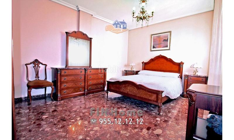 Foto 56e18116-c1ce-4297-a545-abf78e3f5764. Piso gran piso en triana 4 dormitorios. trastero y ascensor. garaje opc. en Sevilla