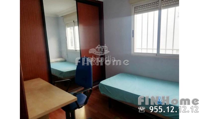 Foto af06de32-9cec-41cc-8a36-3e1593756a78. Alquiler piso  reformado en triana zona santa cecilia en Sevilla