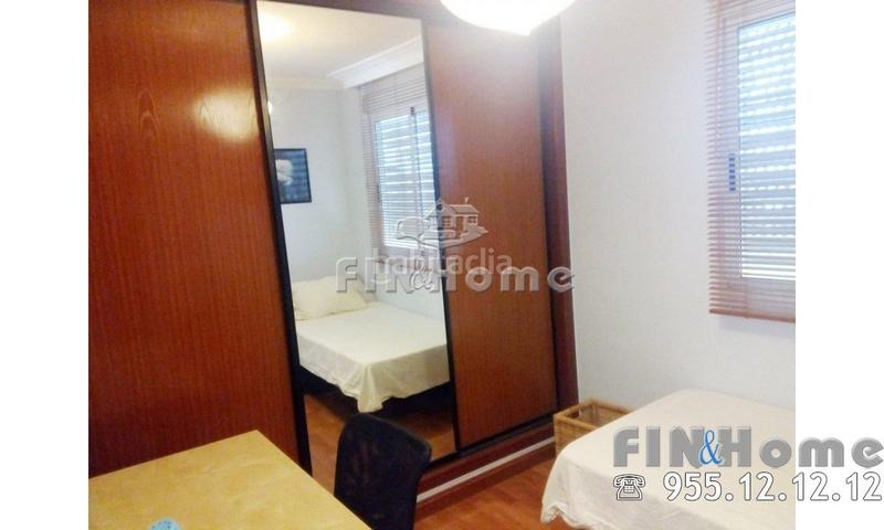 Foto dcf22587-6f44-4776-8edc-bc1e8c6a2e54. Rent flat in Triana Oeste Sevilla