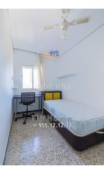 Foto 2422e8e5-3c7b-410a-9934-dae796b57593. Piso fantástica ocasión entre los pisos en venta en Sevilla