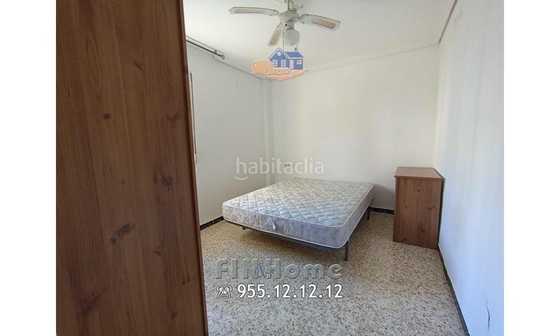 Foto 5a9c5f9a-1940-48e7-b9da-57a1243f643a. Piso fantástica ocasión entre los pisos en venta en Sevilla