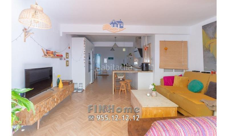 Foto 4d079368-2439-48a6-830c-8eb2f91b5bf1. Attique avec chauffage dans Triana Oeste Sevilla