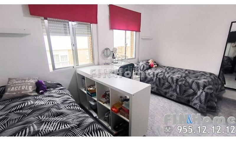 Foto 3c4077ee-75e9-4c48-8471-2b39ef528455. Appartamento con riscaldamento in Triana Oeste Sevilla