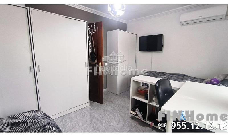 Foto aa5ed52e-3547-400f-a01d-aff05933dcd7. Appartamento con riscaldamento in Triana Oeste Sevilla
