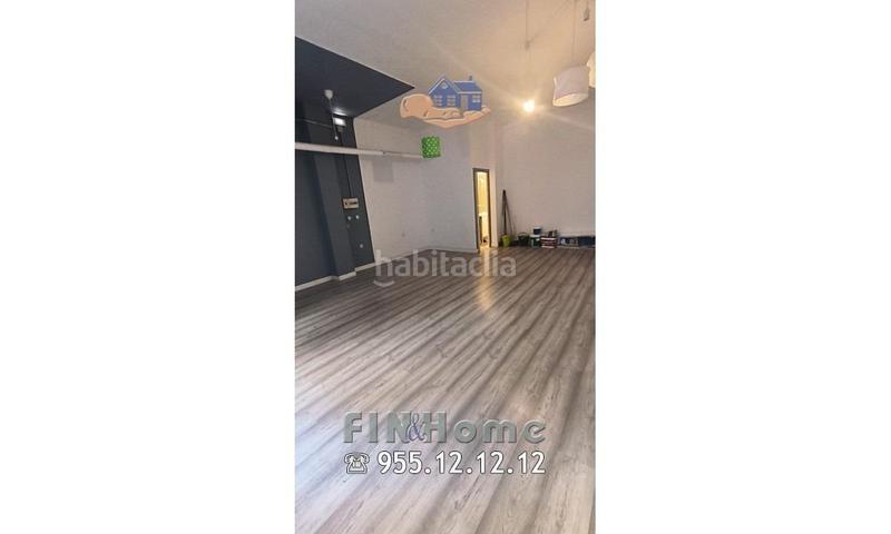 Foto aba4bc52-b00b-41ab-ba74-e46db2ecd6fa. Alquiler local comercial  en triana calle evangelista en Sevilla