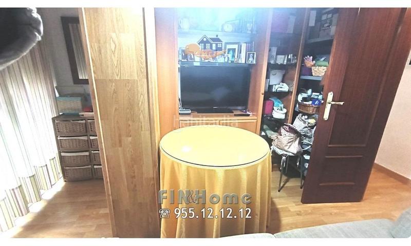 Foto 4d6efd6e-0d06-496a-8658-3d59f2230cb2. Flat in Triana Oeste Sevilla