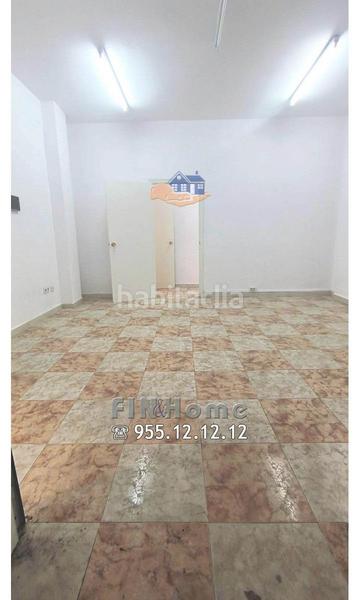 Foto e5cab0c4-1ad0-4c17-aa88-be12a1e20dc9. Alquiler local comercial alquiler local en triana en Sevilla